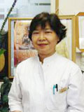 代表  薬剤師　堀 茂子