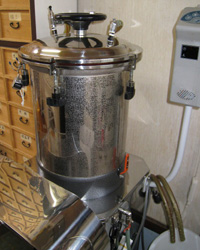 漢方薬自動煎出機