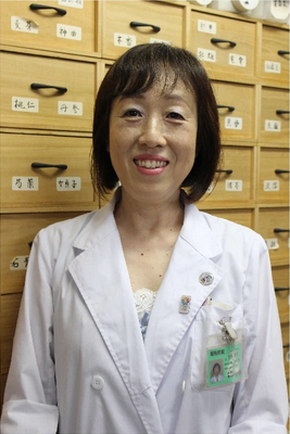 薬剤師　吉岡 恵子